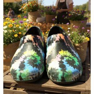 Crocs Womens W8 Black Tie-Dye Slip-On Clogs